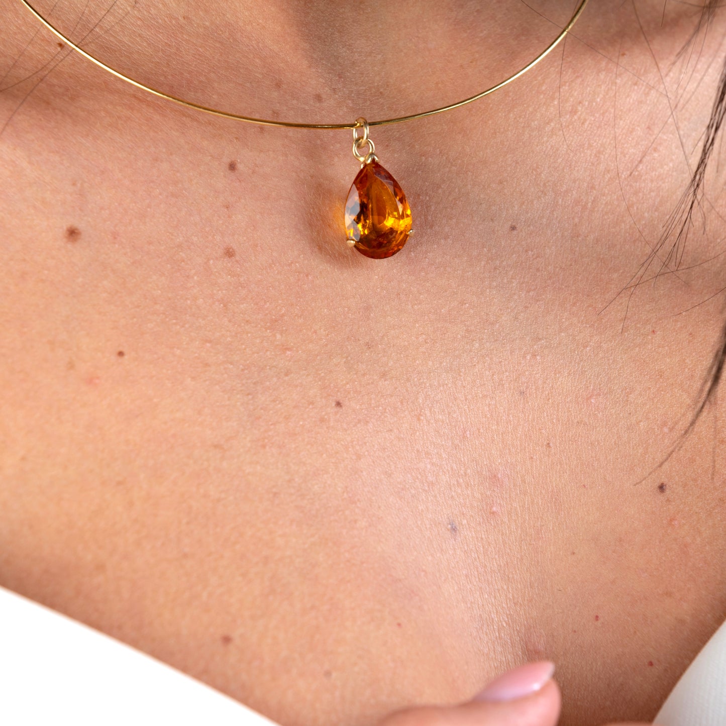 Collana Essence