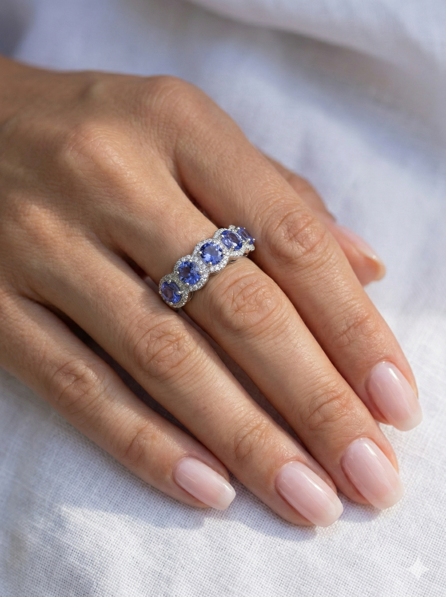 Anello Luxury Riviera